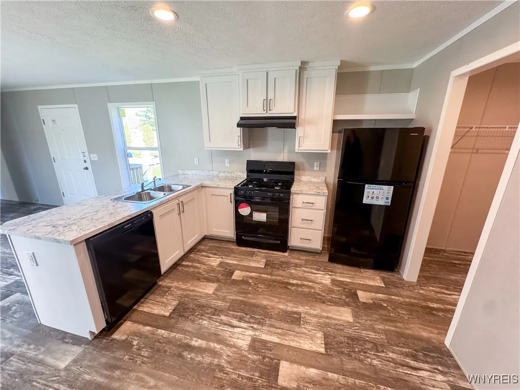 70 Rome Lane, Ontario, New York 14519, Ontario, New York 14519, 3 Bedrooms Bedrooms, 7 Rooms Rooms,2 BathroomsBathrooms,Residential,For Sale,70 Rome Lane, Ontario, New York 14519,0,B1649581
