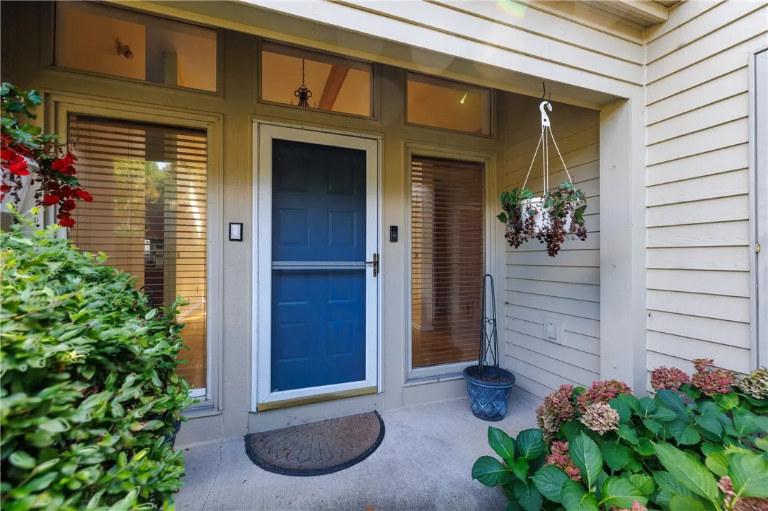 1 Woods Point, Penfield, New York 14580, Penfield, New York 14580, 3 Bedrooms Bedrooms, 7 Rooms Rooms,3 BathroomsBathrooms,Residential,For Sale,1 Woods Point, Penfield, New York 14580,0,R1649811