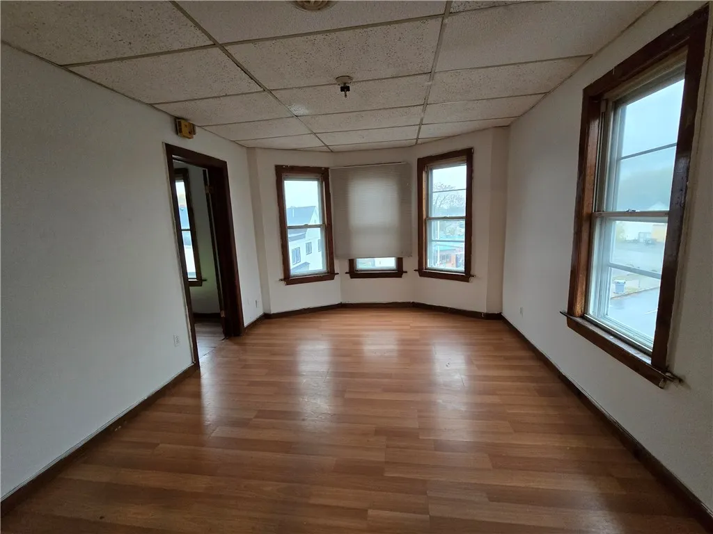 515 Dewey Avenue 511, Rochester, New York 14613, Rochester, New York 14613, 6 Bedrooms Bedrooms, ,Multi Family,For Sale,515 Dewey Avenue 511, Rochester, New York 14613,0,R1649800