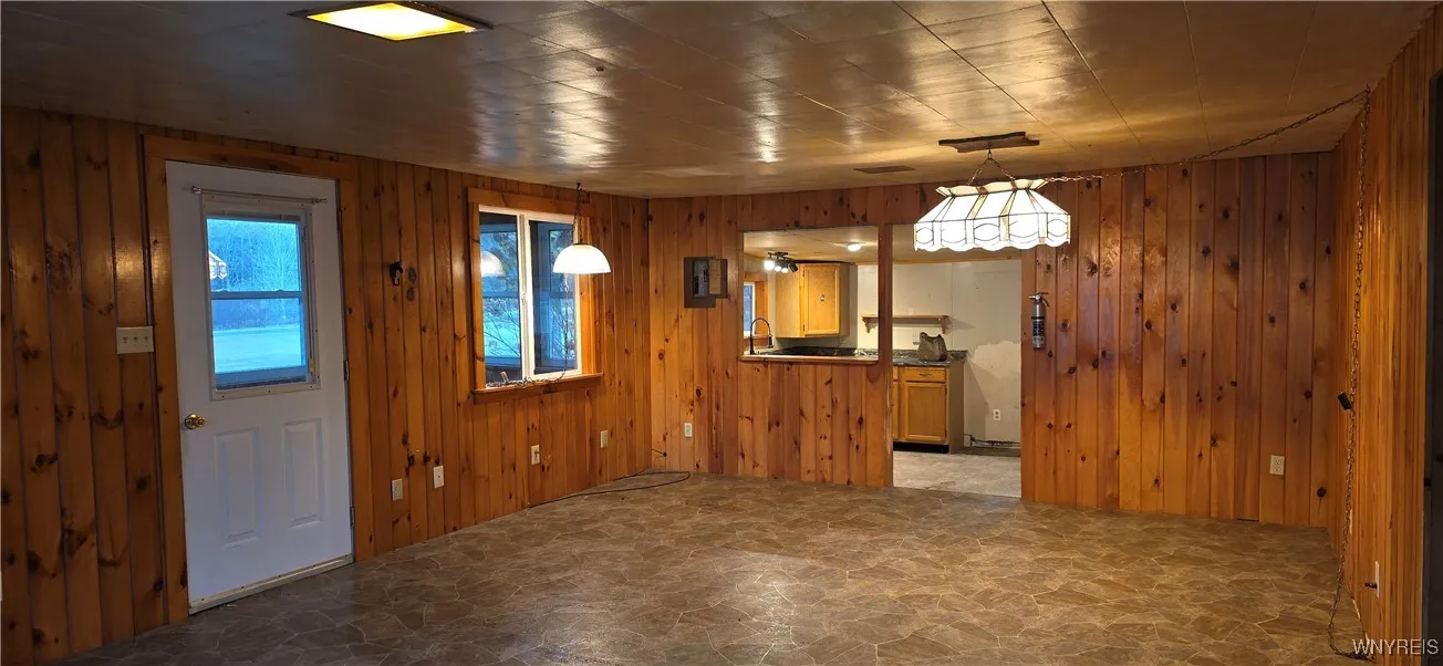 6676 West Hill Road, Mansfield, New York 14755, Mansfield, New York 14755, 4 Bedrooms Bedrooms, 6 Rooms Rooms,1 BathroomBathrooms,Residential,For Sale,6676 West Hill Road, Mansfield, New York 14755,0,B1649484