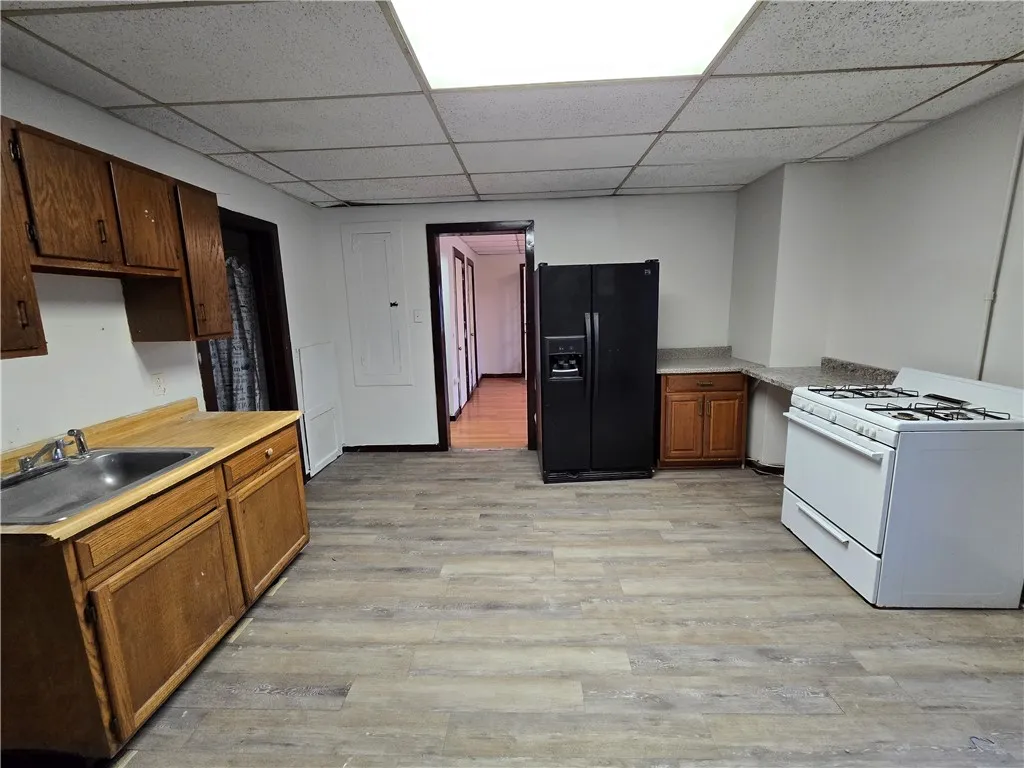 515 Dewey Avenue, Rochester, New York 14613, Rochester, New York 14613, ,Commercial Sale,For Sale,515 Dewey Avenue, Rochester, New York 14613,0,R1649815
