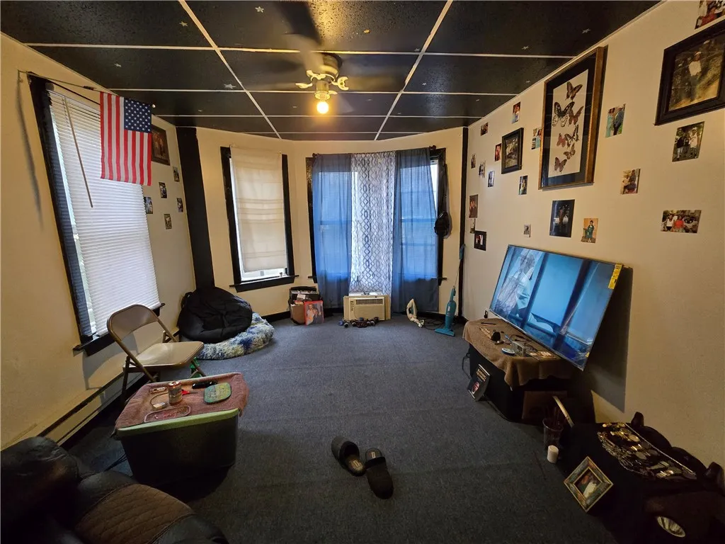 515 Dewey Avenue, Rochester, New York 14613, Rochester, New York 14613, ,Commercial Sale,For Sale,515 Dewey Avenue, Rochester, New York 14613,0,R1649815