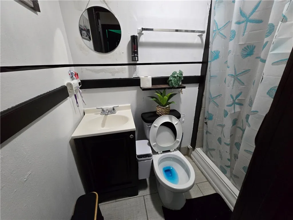 515 Dewey Avenue, Rochester, New York 14613, Rochester, New York 14613, ,Commercial Sale,For Sale,515 Dewey Avenue, Rochester, New York 14613,0,R1649815