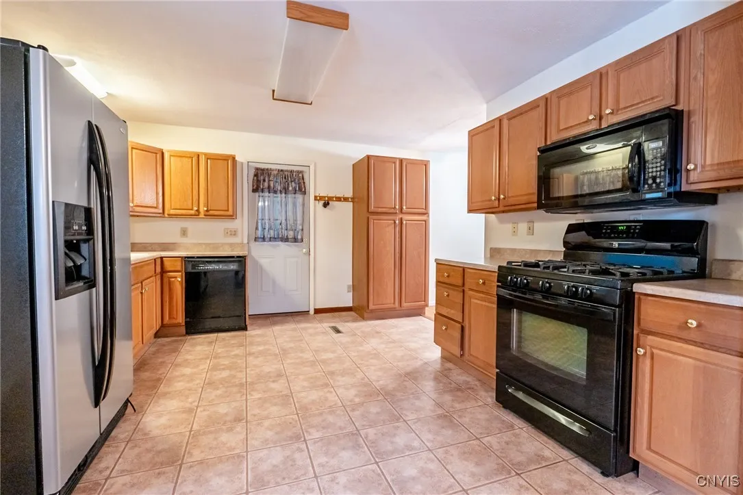 1806 Dunham Road, Rome, New York 13440, Rome, New York 13440, 2 Bedrooms Bedrooms, 6 Rooms Rooms,1 BathroomBathrooms,Residential,For Sale,1806 Dunham Road, Rome, New York 13440,0,S1649822