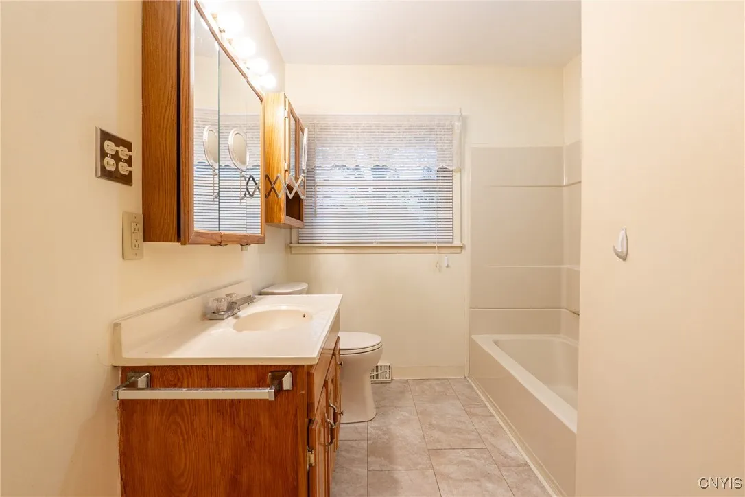 1806 Dunham Road, Rome, New York 13440, Rome, New York 13440, 2 Bedrooms Bedrooms, 6 Rooms Rooms,1 BathroomBathrooms,Residential,For Sale,1806 Dunham Road, Rome, New York 13440,0,S1649822