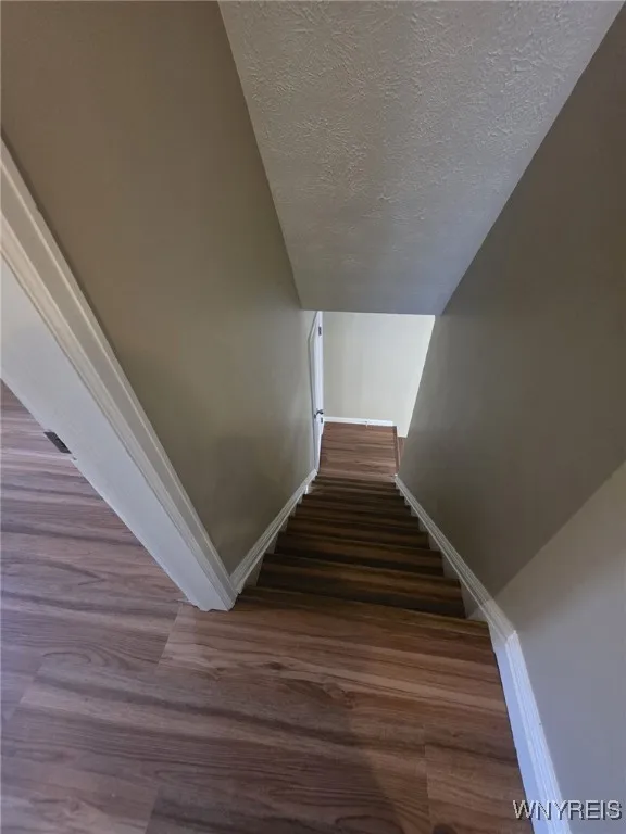 134 Arrowhead Drive, Gates, New York 14624, Gates, New York 14624, 4 Bedrooms Bedrooms, 5 Rooms Rooms,1 BathroomBathrooms,Residential,For Sale,134 Arrowhead Drive, Gates, New York 14624,0,B1649694