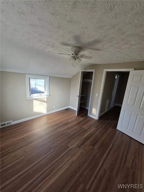134 Arrowhead Drive, Gates, New York 14624, Gates, New York 14624, 4 Bedrooms Bedrooms, 5 Rooms Rooms,1 BathroomBathrooms,Residential,For Sale,134 Arrowhead Drive, Gates, New York 14624,0,B1649694
