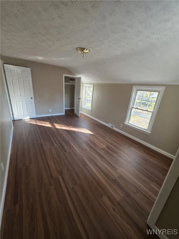 134 Arrowhead Drive, Gates, New York 14624, Gates, New York 14624, 4 Bedrooms Bedrooms, 5 Rooms Rooms,1 BathroomBathrooms,Residential,For Sale,134 Arrowhead Drive, Gates, New York 14624,0,B1649694