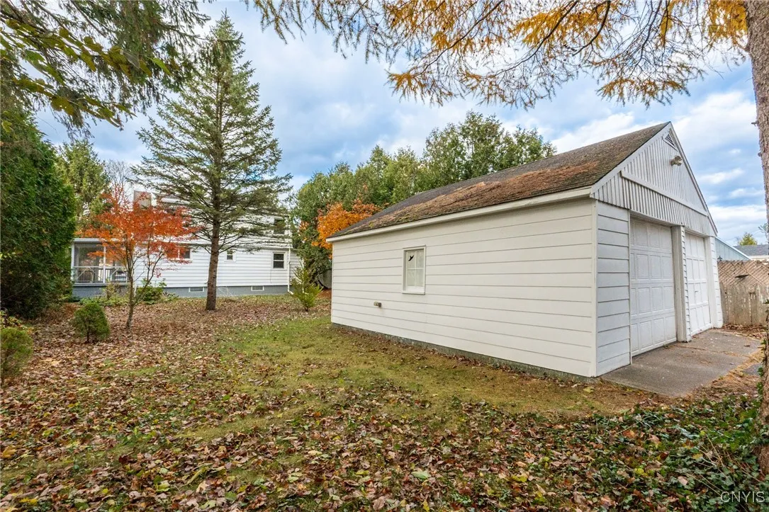 906 Mckinley Avenue, Rome, New York 13440, Rome, New York 13440, 4 Bedrooms Bedrooms, 6 Rooms Rooms,1 BathroomBathrooms,Residential,For Sale,906 Mckinley Avenue, Rome, New York 13440,0,S1649768