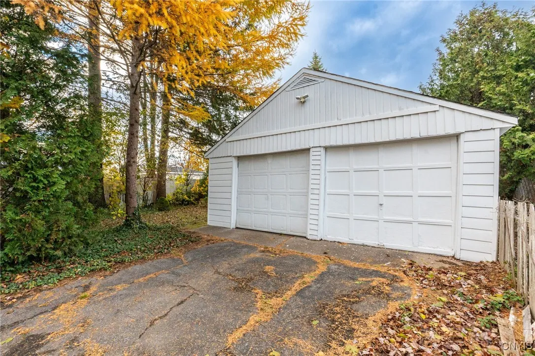 906 Mckinley Avenue, Rome, New York 13440, Rome, New York 13440, 4 Bedrooms Bedrooms, 6 Rooms Rooms,1 BathroomBathrooms,Residential,For Sale,906 Mckinley Avenue, Rome, New York 13440,0,S1649768