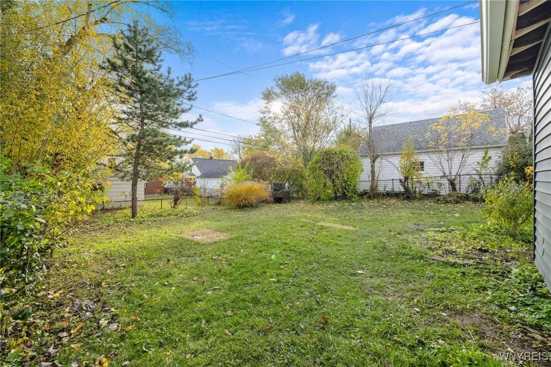 77 Balbach Drive, Cheektowaga, New York 14225, Cheektowaga, New York 14225, 3 Bedrooms Bedrooms, 5 Rooms Rooms,2 BathroomsBathrooms,Residential,For Sale,77 Balbach Drive, Cheektowaga, New York 14225,0,B1648948