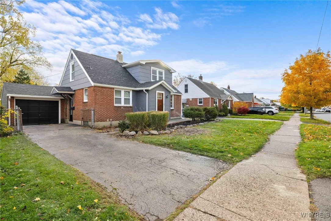 77 Balbach Drive, Cheektowaga, New York 14225, Cheektowaga, New York 14225, 3 Bedrooms Bedrooms, 5 Rooms Rooms,2 BathroomsBathrooms,Residential,For Sale,77 Balbach Drive, Cheektowaga, New York 14225,0,B1648948