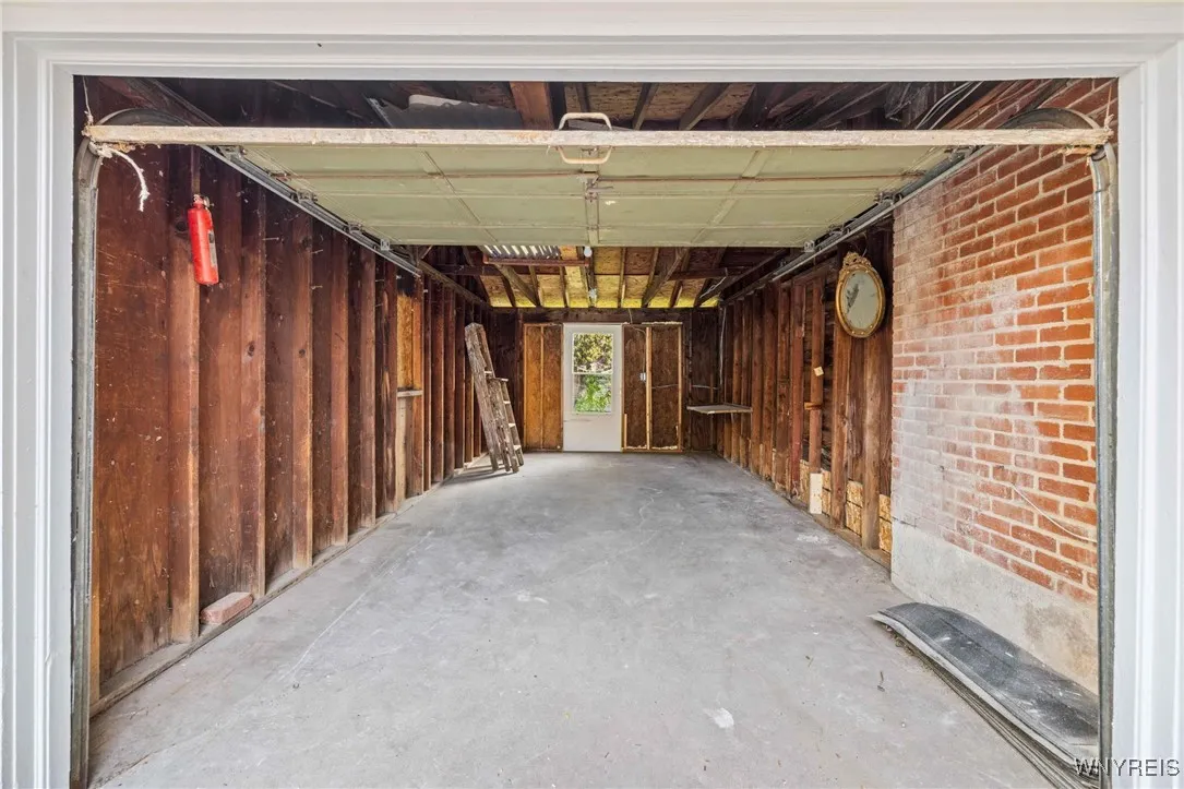 77 Balbach Drive, Cheektowaga, New York 14225, Cheektowaga, New York 14225, 3 Bedrooms Bedrooms, 5 Rooms Rooms,2 BathroomsBathrooms,Residential,For Sale,77 Balbach Drive, Cheektowaga, New York 14225,0,B1648948