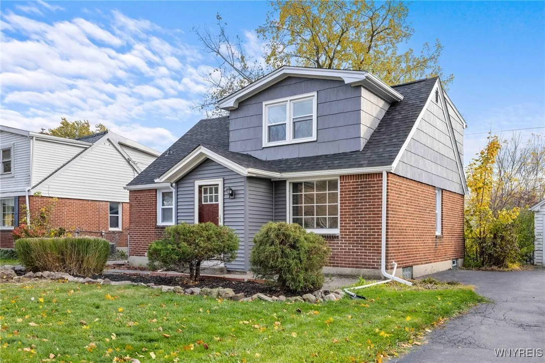 77 Balbach Drive, Cheektowaga, New York 14225, Cheektowaga, New York 14225, 3 Bedrooms Bedrooms, 5 Rooms Rooms,2 BathroomsBathrooms,Residential,For Sale,77 Balbach Drive, Cheektowaga, New York 14225,0,B1648948