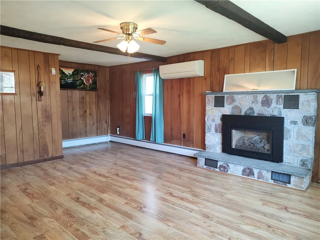 541 Tyre Road, Galen, New York 14433, Galen, New York 14433, 2 Bedrooms Bedrooms, 7 Rooms Rooms,1 BathroomBathrooms,Residential,For Sale,541 Tyre Road, Galen, New York 14433,0,R1649396