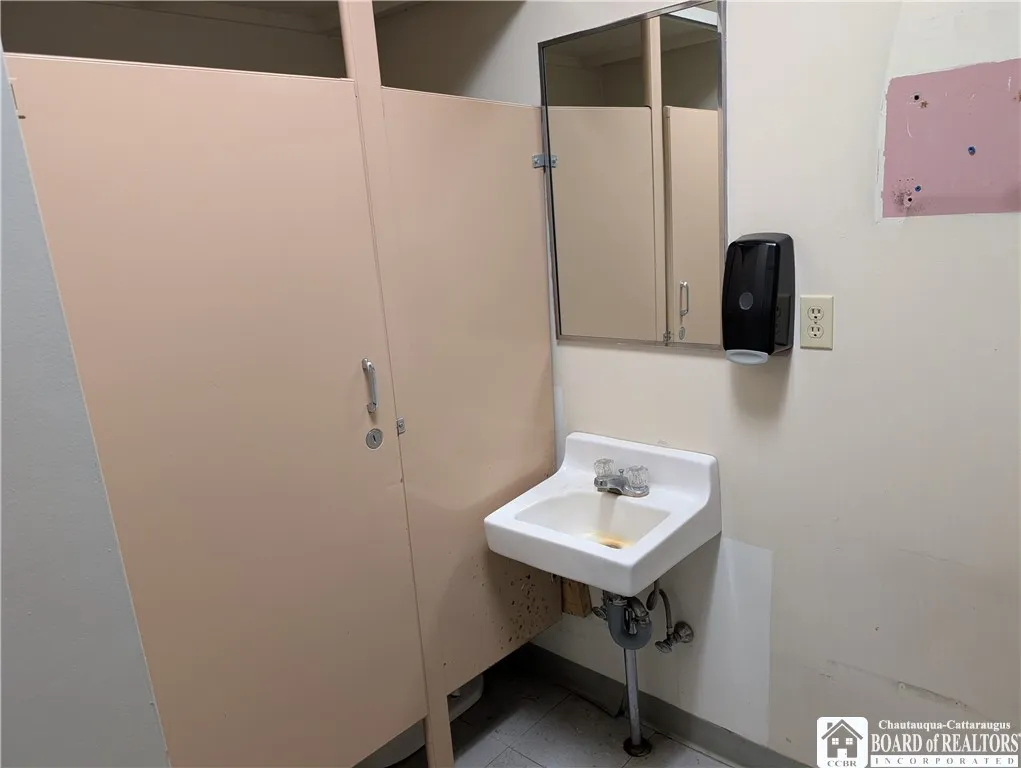 8038 Route 60, Pomfret, New York 14718, Pomfret, New York 14718, ,Commercial Lease,For Rent,8038 Route 60, Pomfret, New York 14718,0,R1649837