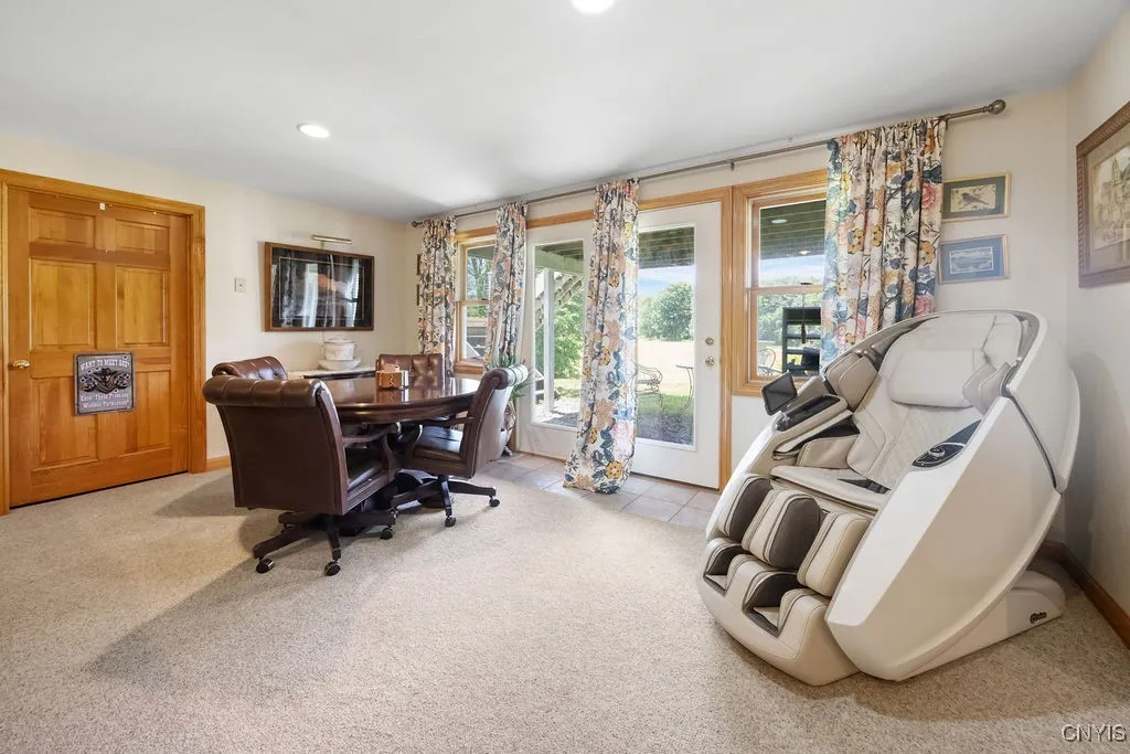 5479 Lake Road, Tully, New York 13159, Tully, New York 13159, 5 Bedrooms Bedrooms, 10 Rooms Rooms,4 BathroomsBathrooms,Residential Lease,For Rent,5479 Lake Road, Tully, New York 13159,0,S1649824