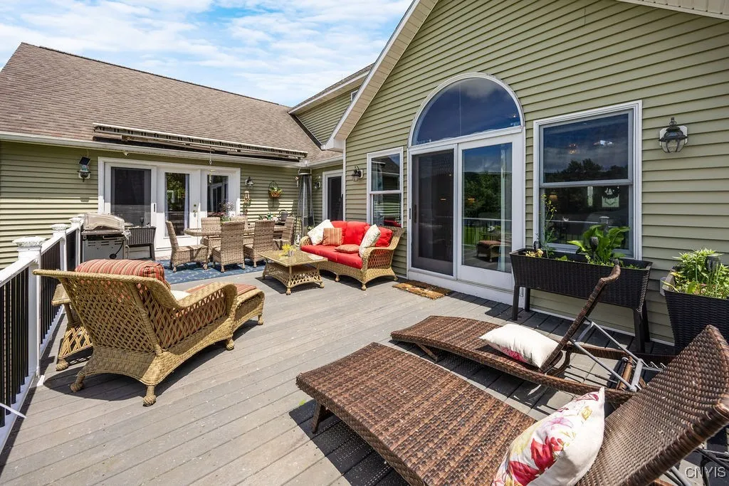 5479 Lake Road, Tully, New York 13159, Tully, New York 13159, 5 Bedrooms Bedrooms, 10 Rooms Rooms,4 BathroomsBathrooms,Residential Lease,For Rent,5479 Lake Road, Tully, New York 13159,0,S1649824
