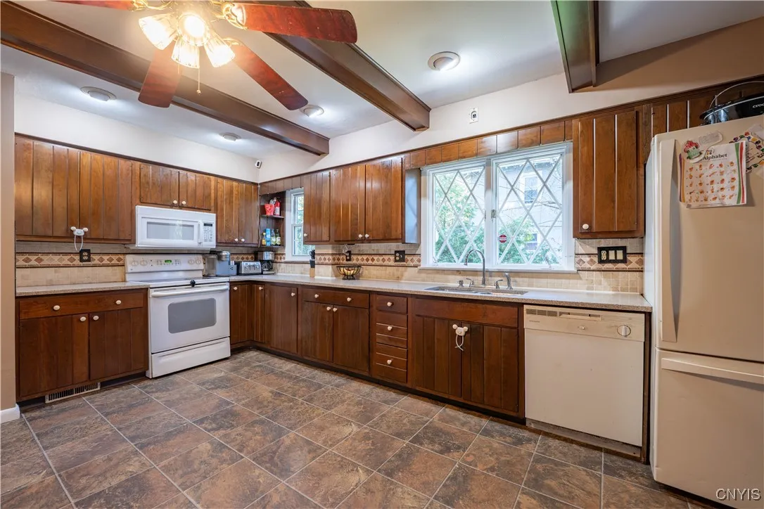 102 Parkway, Rome, New York 13440, Rome, New York 13440, 3 Bedrooms Bedrooms, 8 Rooms Rooms,1 BathroomBathrooms,Residential,For Sale,102 Parkway, Rome, New York 13440,0,S1649543