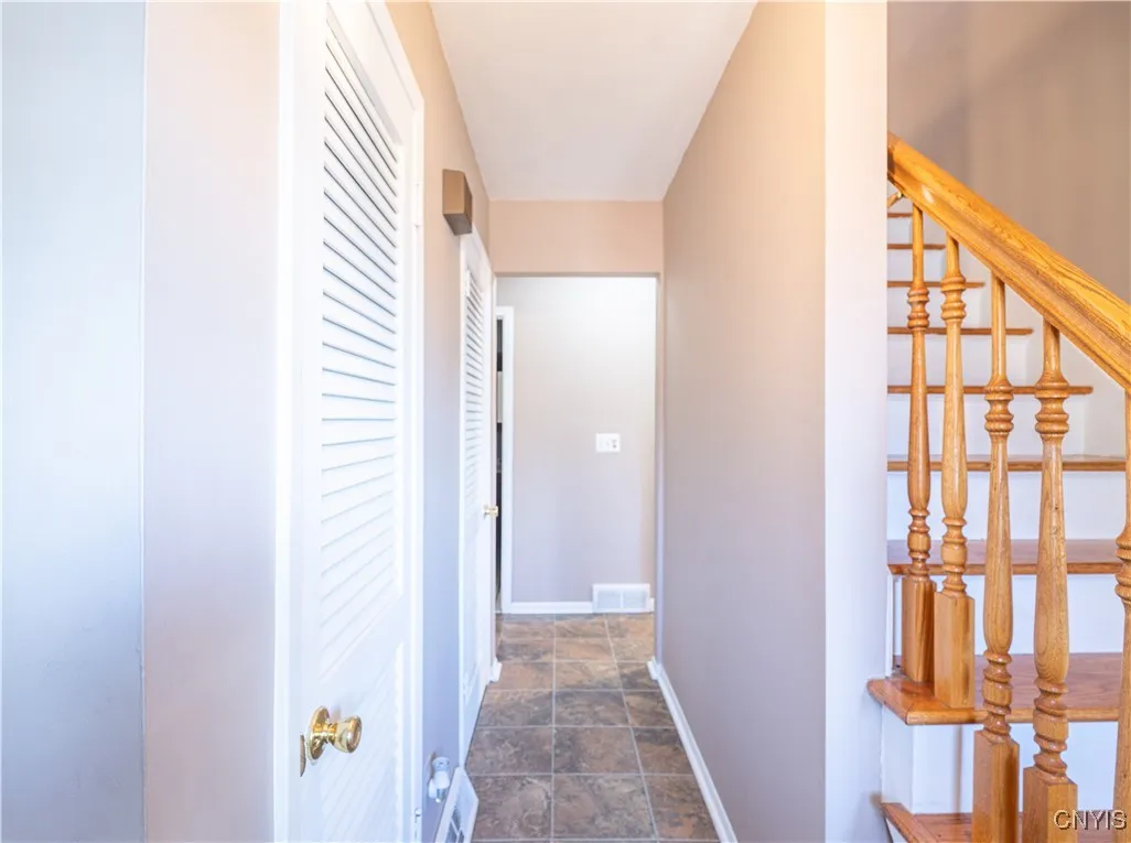 102 Parkway, Rome, New York 13440, Rome, New York 13440, 3 Bedrooms Bedrooms, 8 Rooms Rooms,1 BathroomBathrooms,Residential,For Sale,102 Parkway, Rome, New York 13440,0,S1649543
