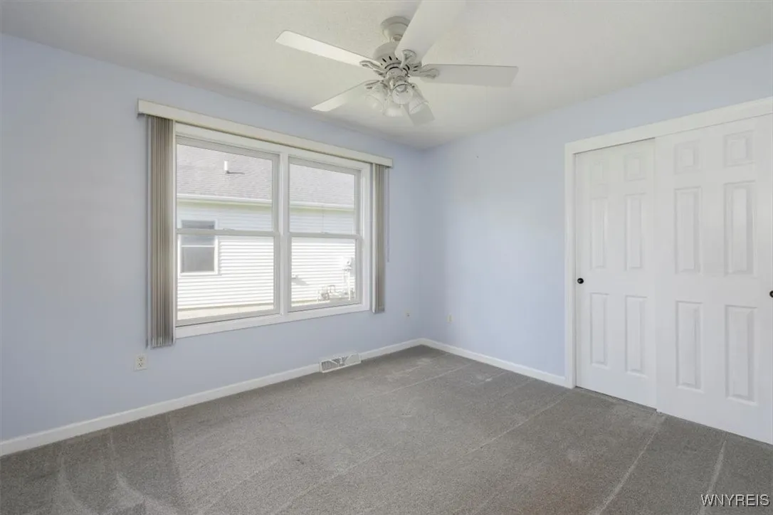 52 Rushford Hollow Drive, Cheektowaga, New York 14, Cheektowaga, New York 14227, 2 Bedrooms Bedrooms, 6 Rooms Rooms,2 BathroomsBathrooms,Residential,For Sale,52 Rushford Hollow Drive, Cheektowaga, New York 14,0,B1649679