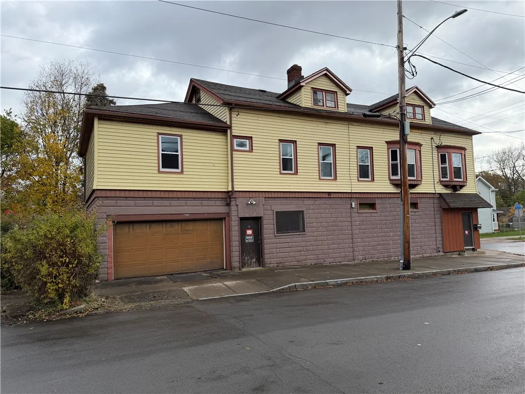 764 Jay Street, Rochester, New York 14611, Rochester, New York 14611, 4 Bedrooms Bedrooms, 12 Rooms Rooms,4 BathroomsBathrooms,Residential,For Sale,764 Jay Street, Rochester, New York 14611,0,R1647838
