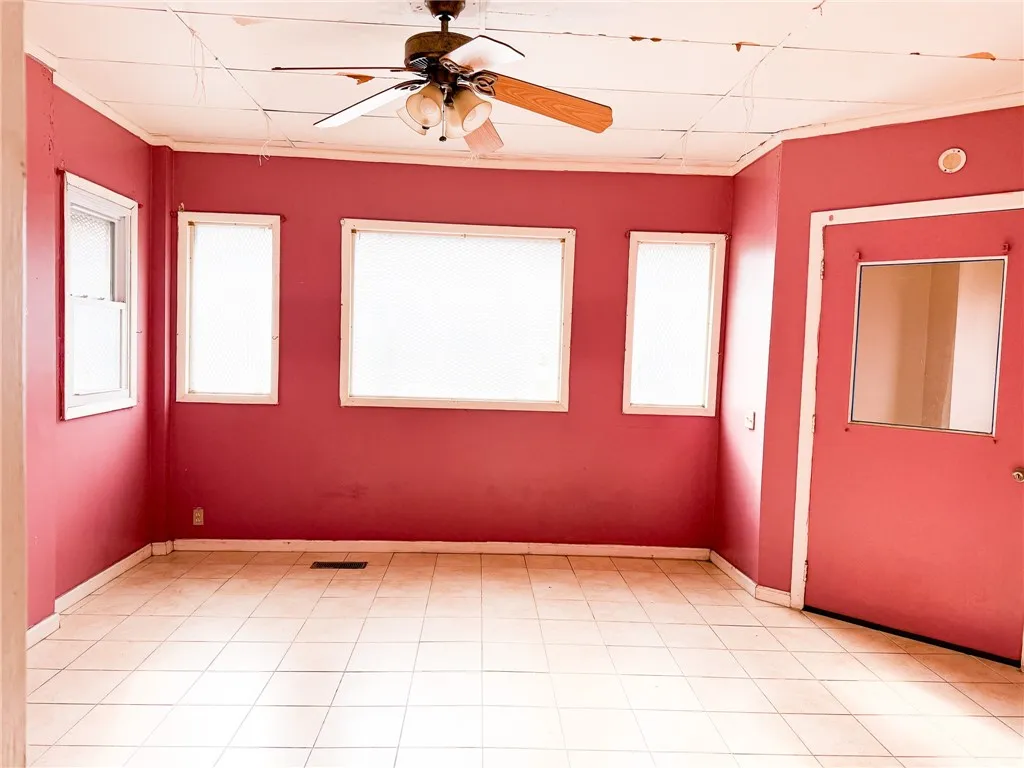 764 Jay Street, Rochester, New York 14611, Rochester, New York 14611, 4 Bedrooms Bedrooms, 12 Rooms Rooms,4 BathroomsBathrooms,Residential,For Sale,764 Jay Street, Rochester, New York 14611,0,R1647838