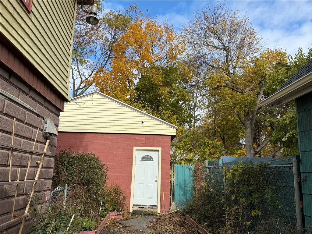 764 Jay Street, Rochester, New York 14611, Rochester, New York 14611, 4 Bedrooms Bedrooms, 12 Rooms Rooms,4 BathroomsBathrooms,Residential,For Sale,764 Jay Street, Rochester, New York 14611,0,R1647838