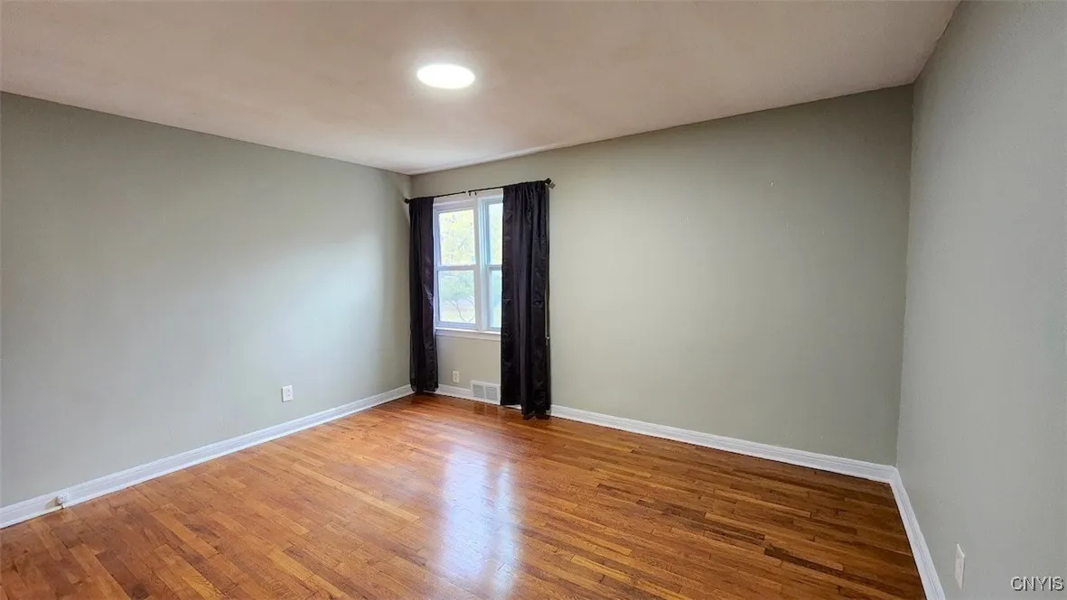 127 Delray Avenue, Syracuse, New York 13224, Syracuse, New York 13224, 4 Bedrooms Bedrooms, 9 Rooms Rooms,1 BathroomBathrooms,Residential,For Sale,127 Delray Avenue, Syracuse, New York 13224,0,S1649627