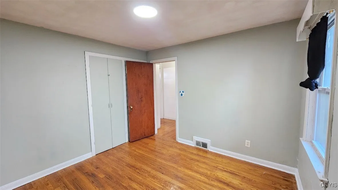 127 Delray Avenue, Syracuse, New York 13224, Syracuse, New York 13224, 4 Bedrooms Bedrooms, 9 Rooms Rooms,1 BathroomBathrooms,Residential,For Sale,127 Delray Avenue, Syracuse, New York 13224,0,S1649627