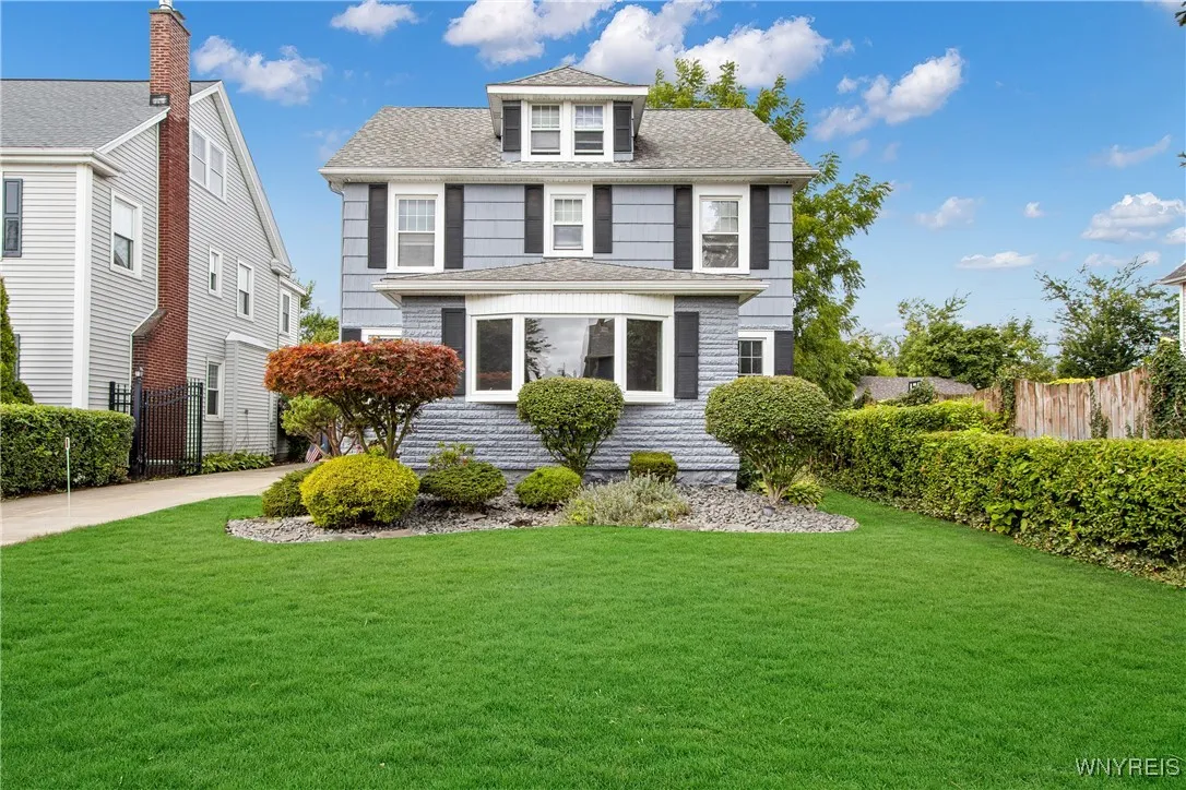 54 Admiral Road, Buffalo, New York 14216, Buffalo, New York 14216, 3 Bedrooms Bedrooms, 11 Rooms Rooms,1 BathroomBathrooms,Residential,For Sale,54 Admiral Road, Buffalo, New York 14216,0,B1649686