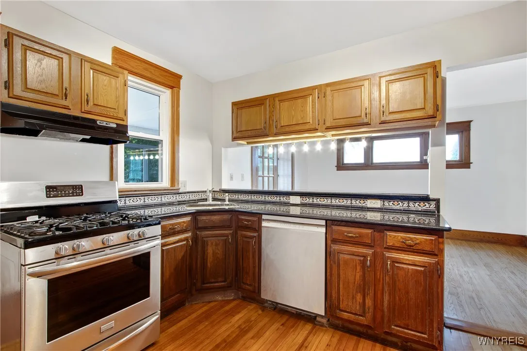 54 Admiral Road, Buffalo, New York 14216, Buffalo, New York 14216, 3 Bedrooms Bedrooms, 11 Rooms Rooms,1 BathroomBathrooms,Residential,For Sale,54 Admiral Road, Buffalo, New York 14216,0,B1649686