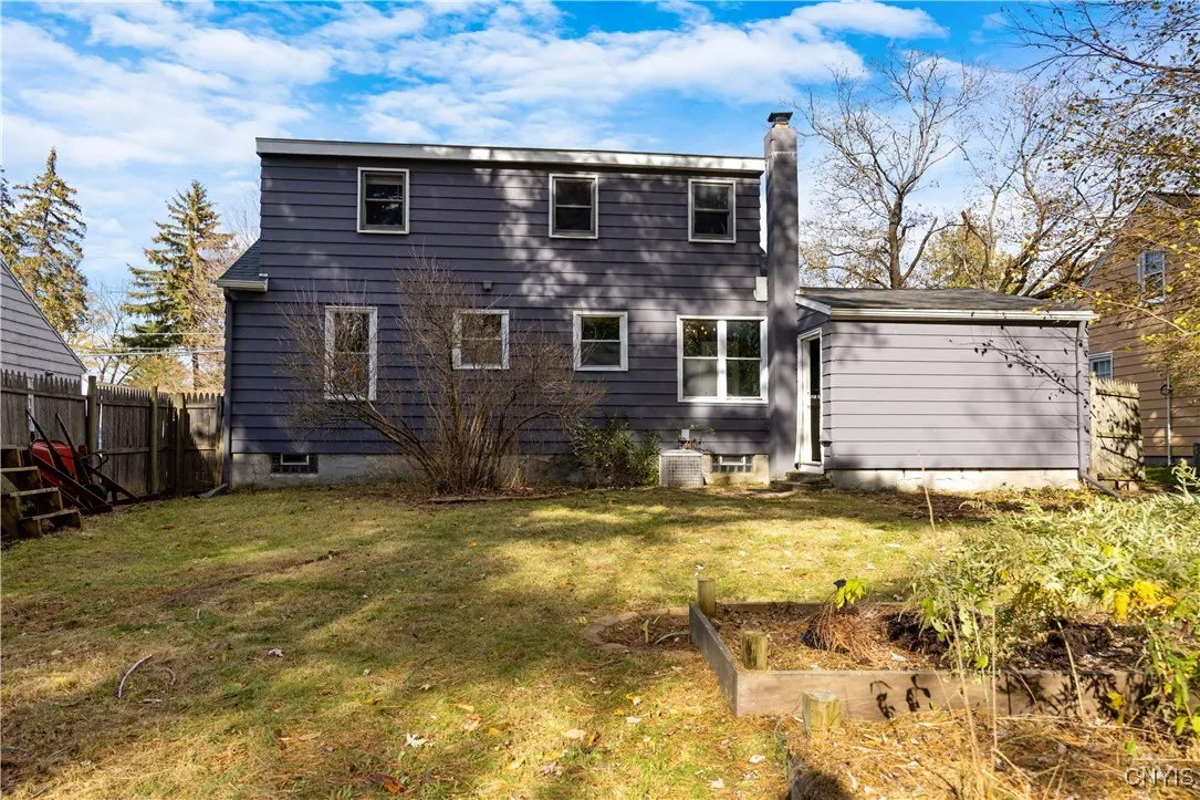 421 Fergerson Avenue, Clay, New York 13212, Clay, New York 13212, 4 Bedrooms Bedrooms, 7 Rooms Rooms,1 BathroomBathrooms,Residential,For Sale,421 Fergerson Avenue, Clay, New York 13212,0,S1649832