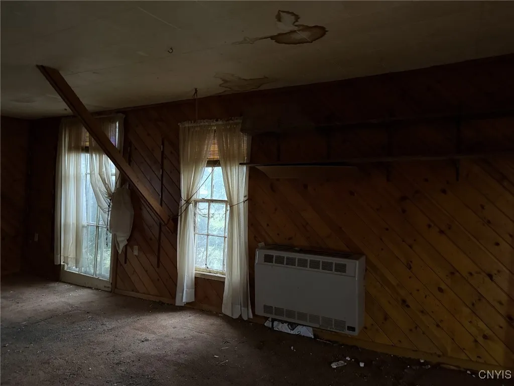 9091 Beach Road, Lenox, New York 13032, Lenox, New York 13032, 5 Bedrooms Bedrooms, 8 Rooms Rooms,1 BathroomBathrooms,Residential,For Sale,9091 Beach Road, Lenox, New York 13032,0,S1649628