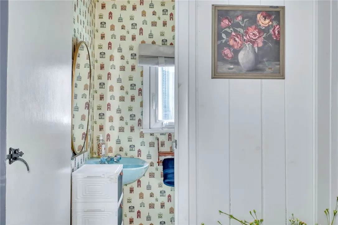 ADORABLE First-floor half bath!