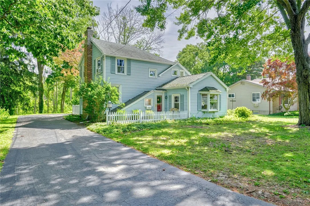 Welcome to 1023 Brown Rd!