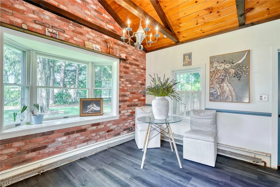 Kitchen is refreshed and bursting with style and character!