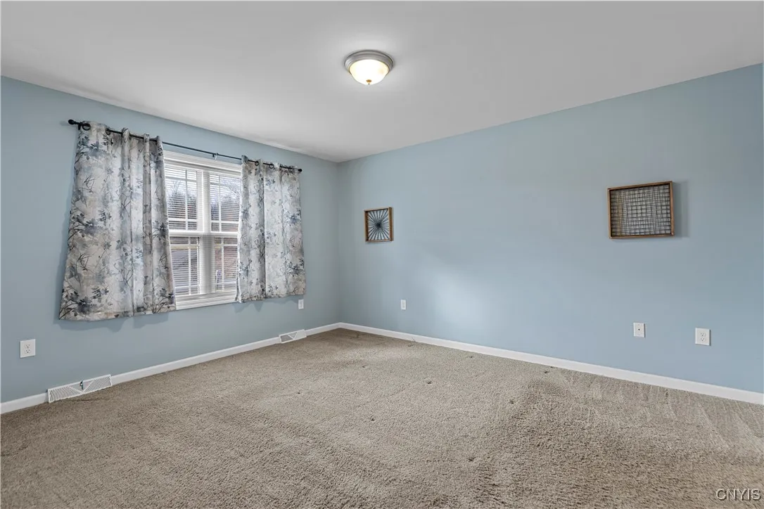 64 Seymour Lane, Westmoreland, New York 13490, Westmoreland, New York 13490, 3 Bedrooms Bedrooms, 8 Rooms Rooms,2 BathroomsBathrooms,Residential,For Sale,64 Seymour Lane, Westmoreland, New York 13490,0,S1649485