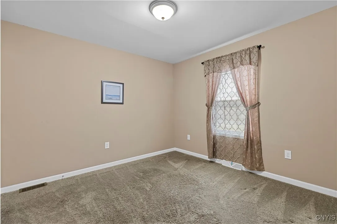 64 Seymour Lane, Westmoreland, New York 13490, Westmoreland, New York 13490, 3 Bedrooms Bedrooms, 8 Rooms Rooms,2 BathroomsBathrooms,Residential,For Sale,64 Seymour Lane, Westmoreland, New York 13490,0,S1649485