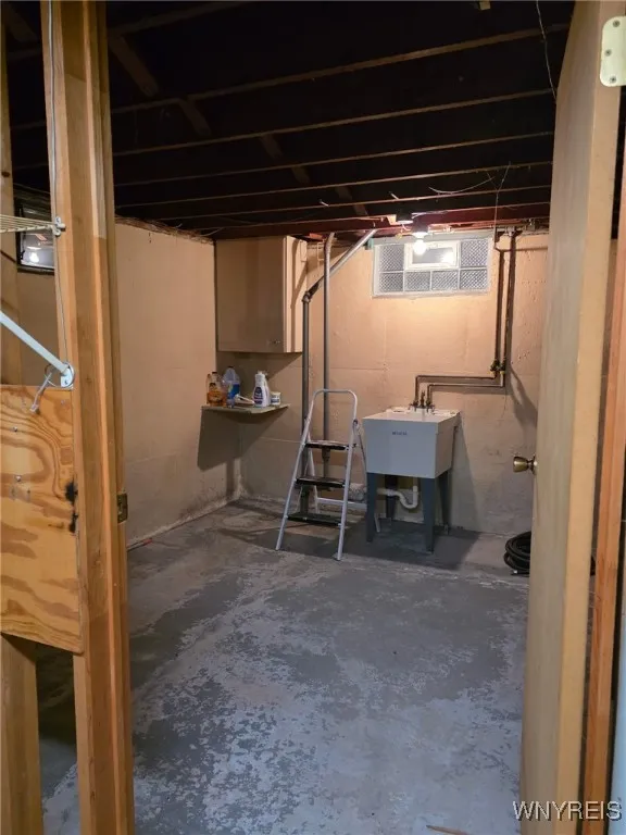 152 Puritan Road, Tonawanda, New York 14150, Tonawanda, New York 14150, 3 Bedrooms Bedrooms, 6 Rooms Rooms,1 BathroomBathrooms,Residential,For Sale,152 Puritan Road, Tonawanda, New York 14150,0,B1649654