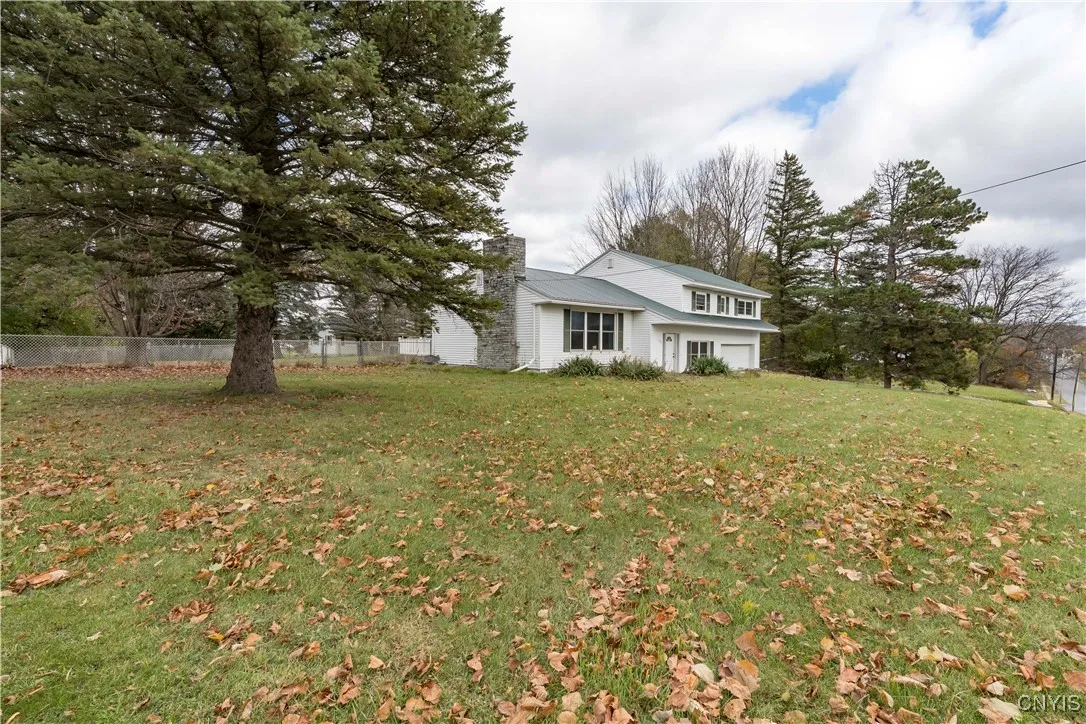 402 Barben Avenue, Watertown City, New York 13601, Watertown City, New York 13601, 4 Bedrooms Bedrooms, 10 Rooms Rooms,2 BathroomsBathrooms,Residential,For Sale,402 Barben Avenue, Watertown City, New York 13601,0,S1649817