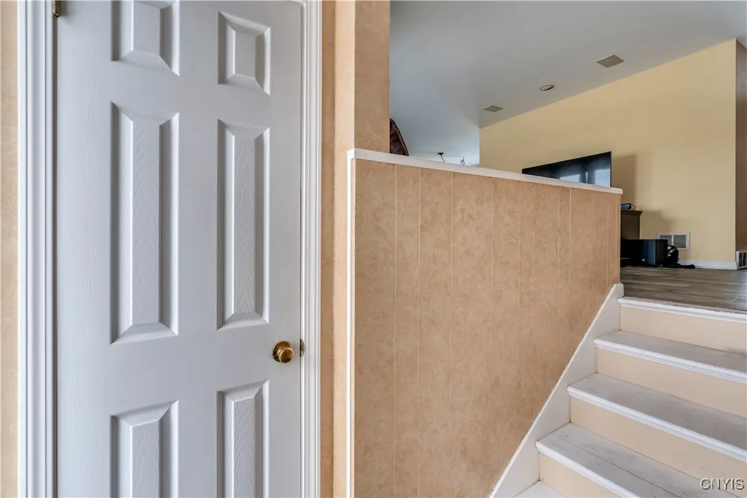 402 Barben Avenue, Watertown City, New York 13601, Watertown City, New York 13601, 4 Bedrooms Bedrooms, 10 Rooms Rooms,2 BathroomsBathrooms,Residential,For Sale,402 Barben Avenue, Watertown City, New York 13601,0,S1649817