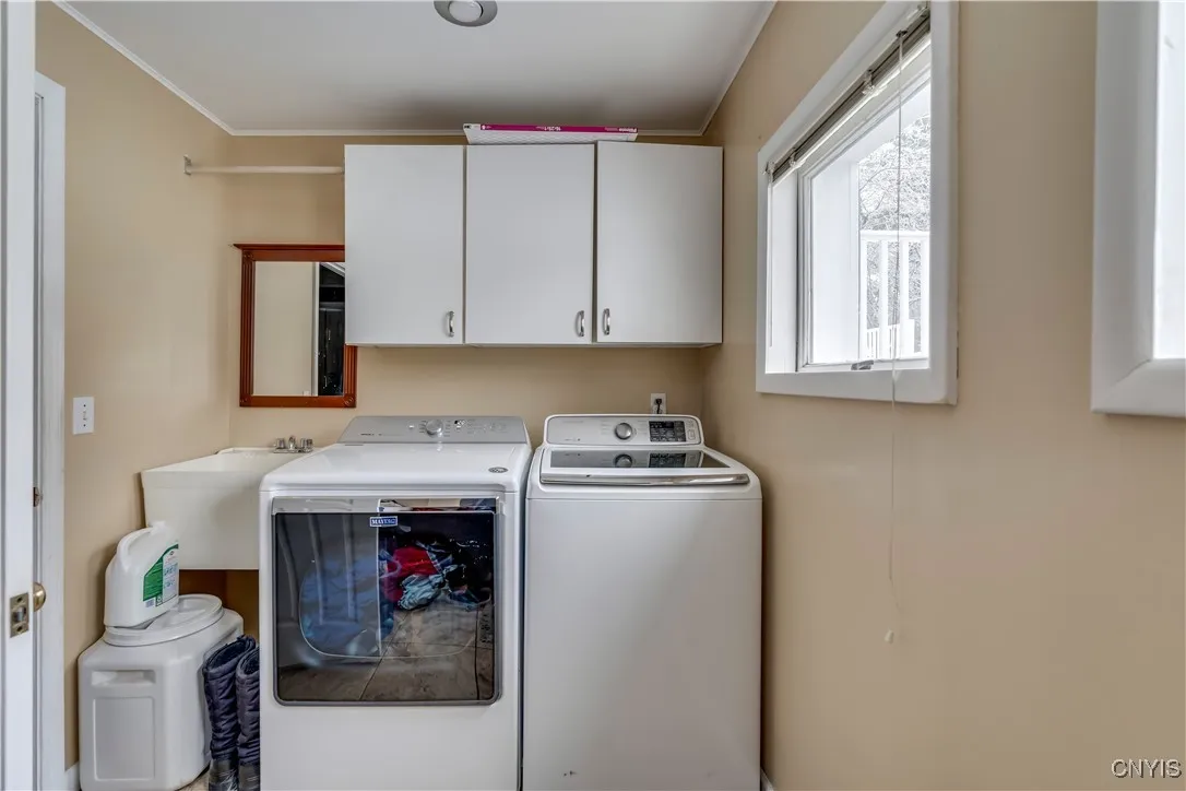 402 Barben Avenue, Watertown City, New York 13601, Watertown City, New York 13601, 4 Bedrooms Bedrooms, 10 Rooms Rooms,2 BathroomsBathrooms,Residential,For Sale,402 Barben Avenue, Watertown City, New York 13601,0,S1649817