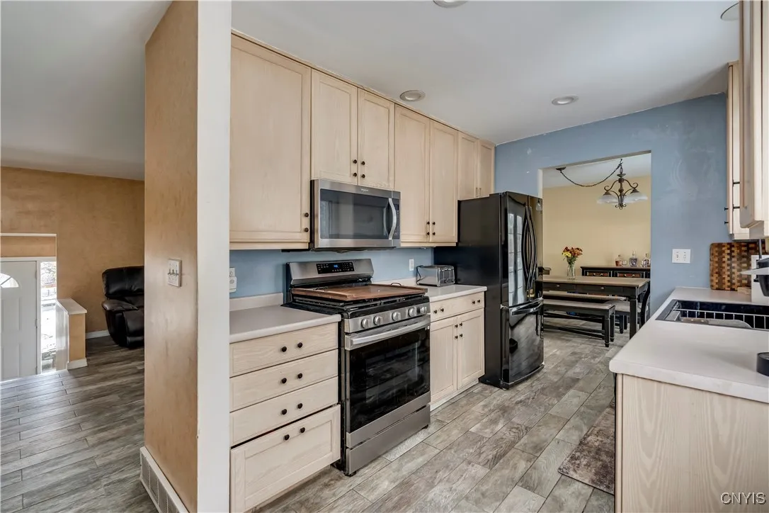 402 Barben Avenue, Watertown City, New York 13601, Watertown City, New York 13601, 4 Bedrooms Bedrooms, 10 Rooms Rooms,2 BathroomsBathrooms,Residential,For Sale,402 Barben Avenue, Watertown City, New York 13601,0,S1649817