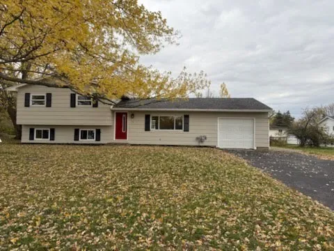 12 Timothy Court, Henrietta, New York 14623, Henrietta, New York 14623, 4 Bedrooms Bedrooms, 11 Rooms Rooms,2 BathroomsBathrooms,Residential,For Sale,12 Timothy Court, Henrietta, New York 14623,0,R1649408