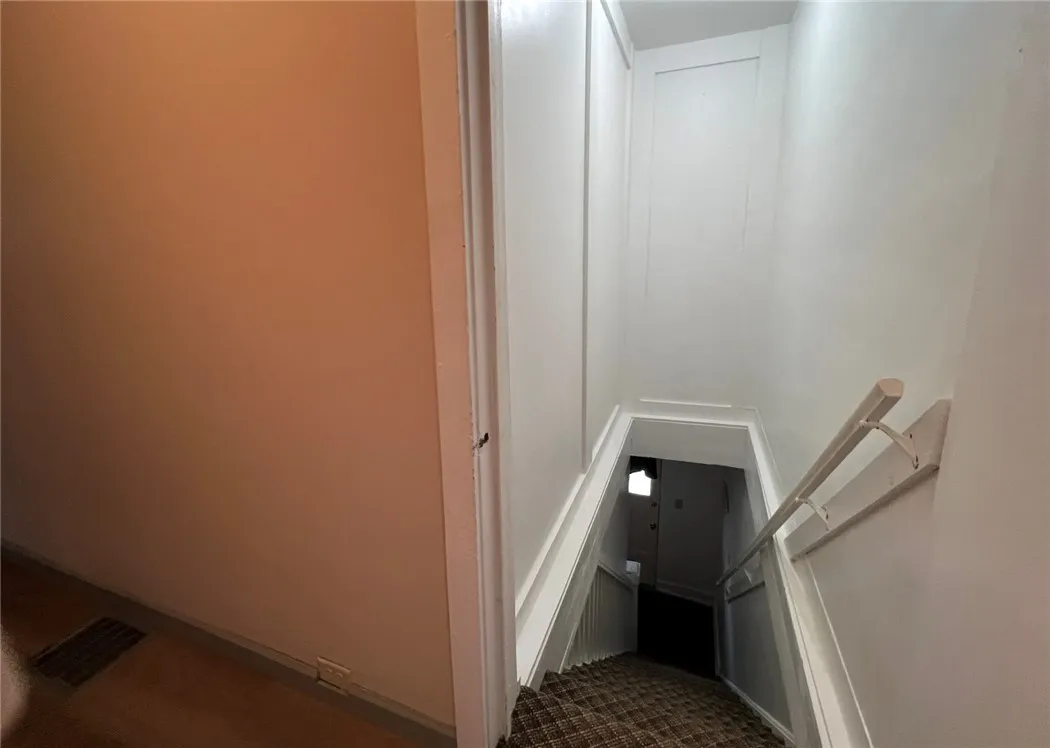 912 Magee Street, Elmira City, New York 14901, Elmira City, New York 14901, 4 Bedrooms Bedrooms, ,2 BathroomsBathrooms,Residential,For Sale,912 Magee Street, Elmira City, New York 14901,0,R1646787