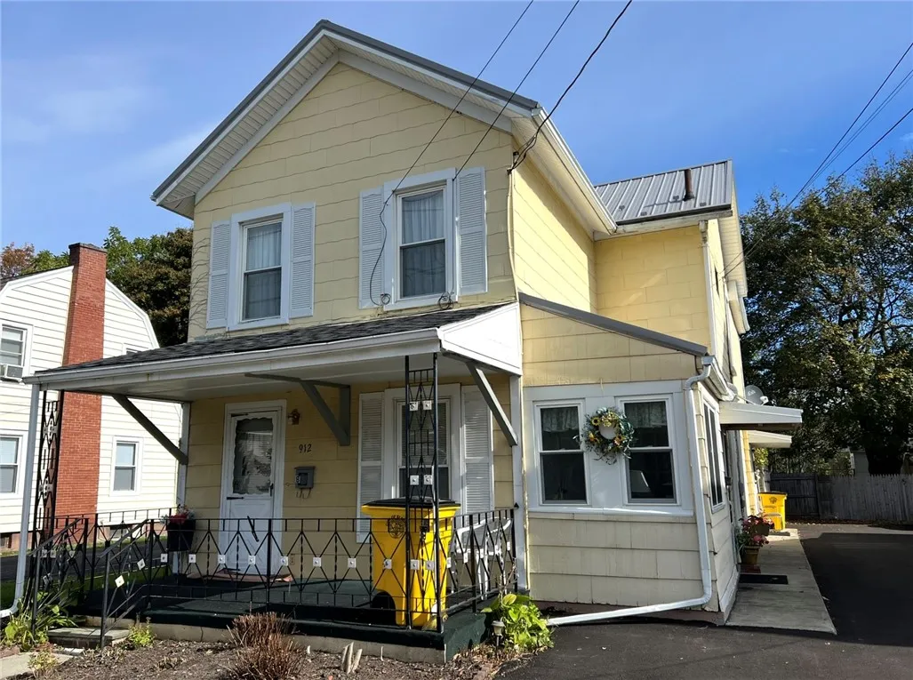 912 Magee Street, Elmira City, New York 14901, Elmira City, New York 14901, 4 Bedrooms Bedrooms, ,2 BathroomsBathrooms,Residential,For Sale,912 Magee Street, Elmira City, New York 14901,0,R1646787