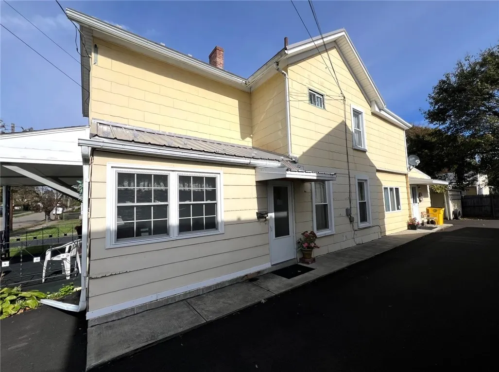 912 Magee Street, Elmira City, New York 14901, Elmira City, New York 14901, 4 Bedrooms Bedrooms, ,2 BathroomsBathrooms,Residential,For Sale,912 Magee Street, Elmira City, New York 14901,0,R1646787