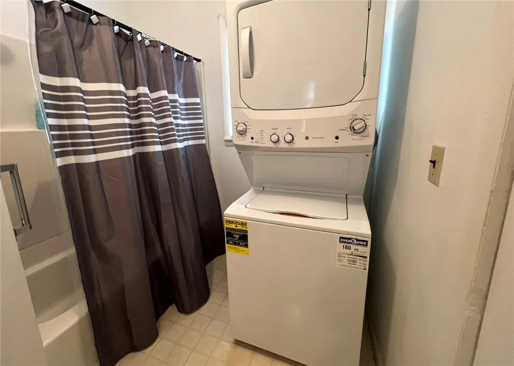 912 Magee Street, Elmira City, New York 14901, Elmira City, New York 14901, 4 Bedrooms Bedrooms, ,2 BathroomsBathrooms,Residential,For Sale,912 Magee Street, Elmira City, New York 14901,0,R1646787