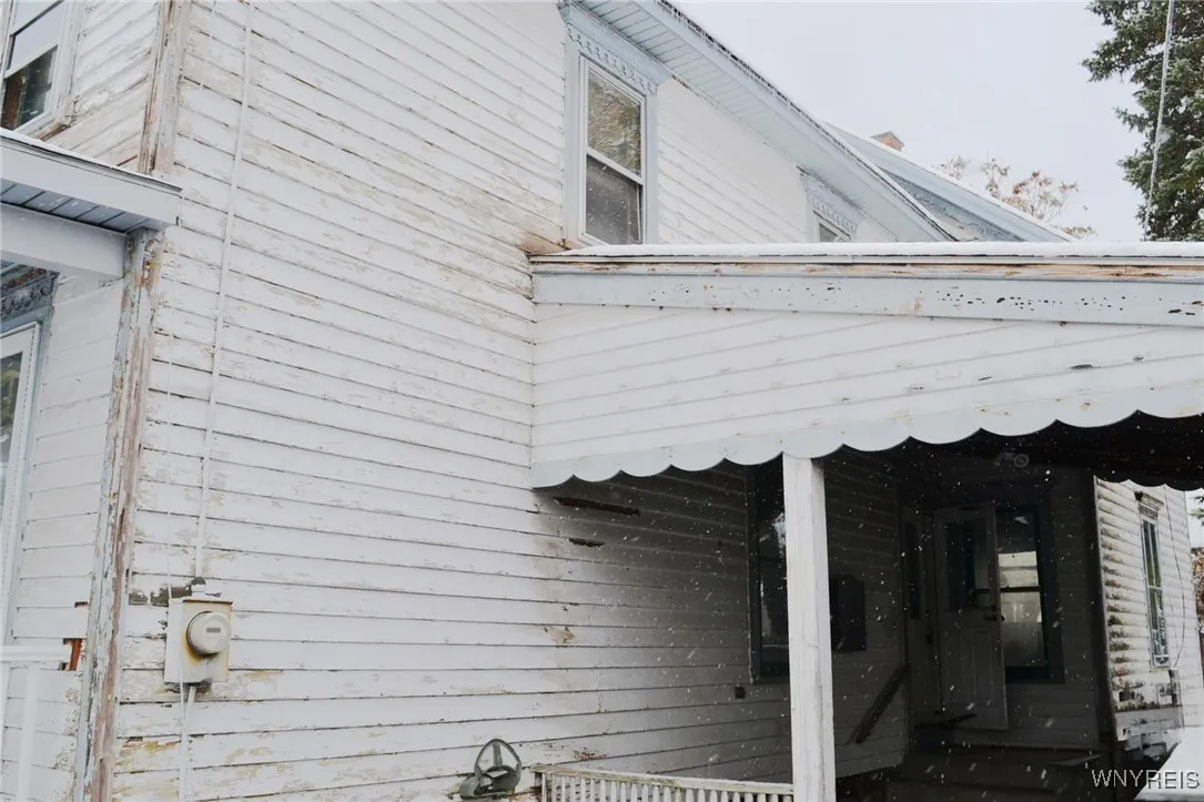 364 Schenck Street, North Tonawanda, New York 1412, North Tonawanda, New York 14120, 4 Bedrooms Bedrooms, 7 Rooms Rooms,1 BathroomBathrooms,Residential,For Sale,364 Schenck Street, North Tonawanda, New York 1412,0,B1649859